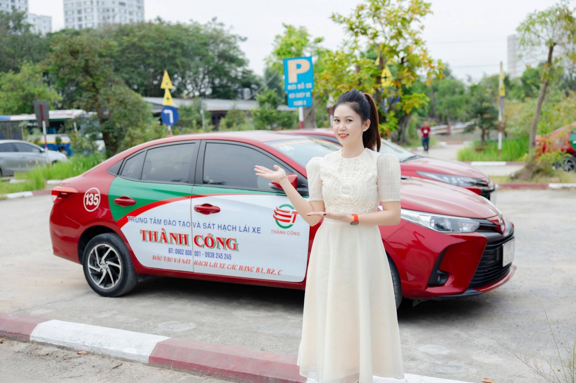 truong_day_lai_xe_thanh_cong_2