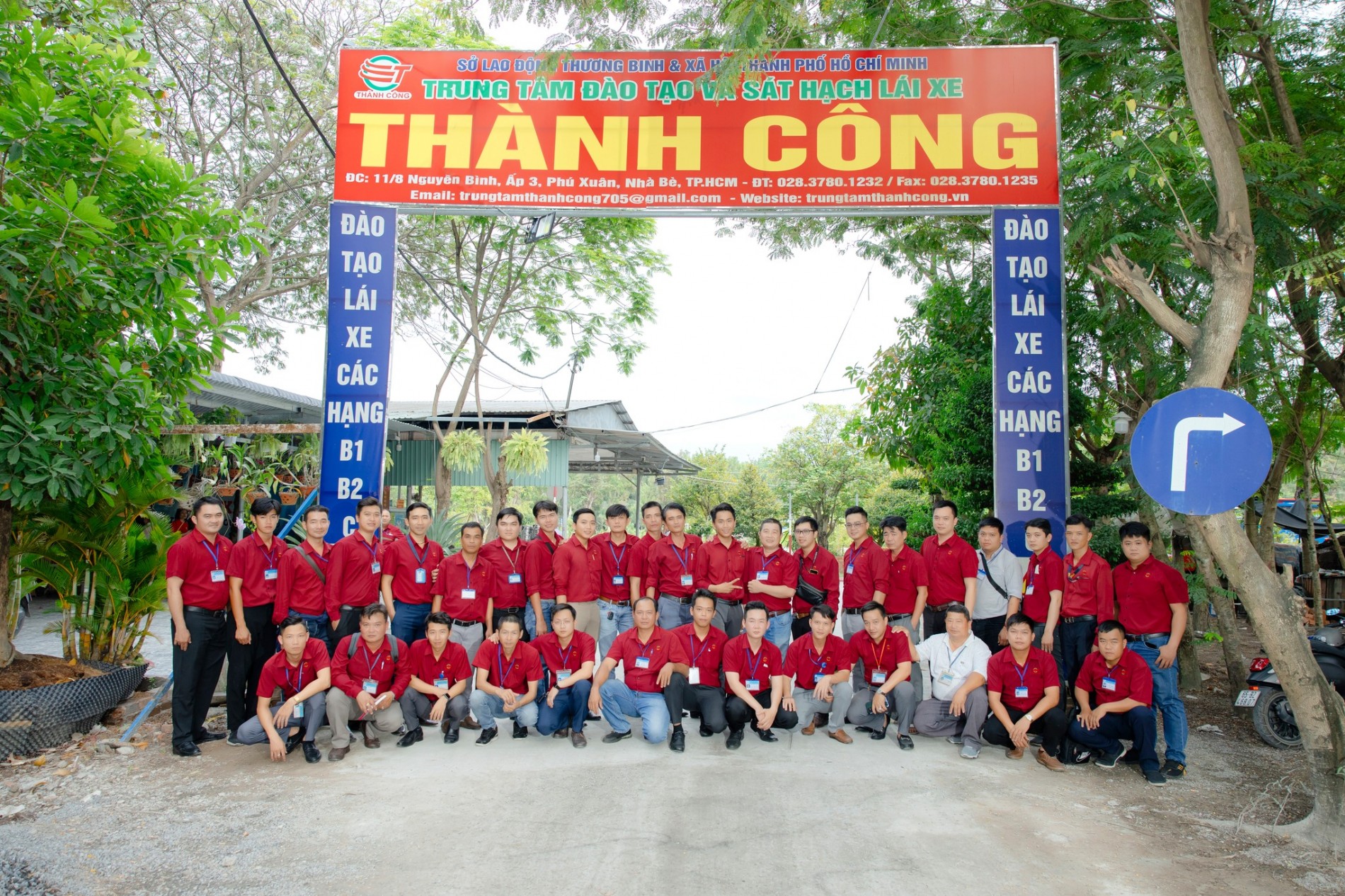 truong_day_lai_xe_thanh_cong_3